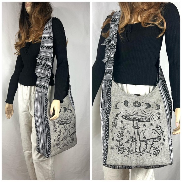 Mushroom and Celestial Print Crossbody Hippie  Sling Bag - Picture 4 of 6